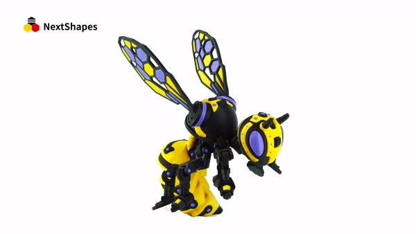 Side/dynamic view of a 3D printed mechanical bee model made with NextShapes Standard PLA filament, highlighting its durable, crack-resistant structure and precise articulation, ideal for showcasing the filament's strength and toughness