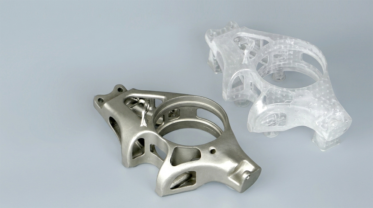 3D printed transparent resin pattern and final precision metal casting part for aerospace applications, showing the high-fidelity replication capability of nextshapes Precision Cast resin